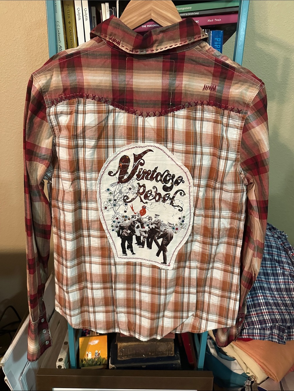 Vintage Rebel Plaid Button-Down Shirt With Pearl Snaps in Red and Brown